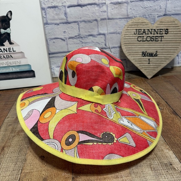 Emilio Pucci Accessories - Emilio Pucci
Emilio Pucci Patterned Sun Hat